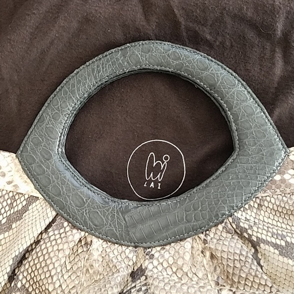 Designer Python hand bag - Picture 2 of 8